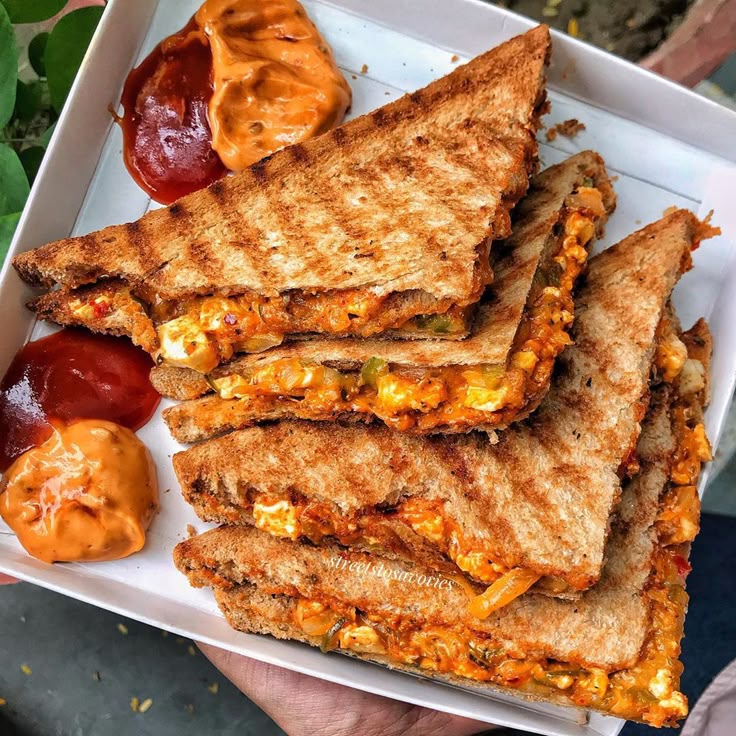 Tandoori Paneer Sandwich